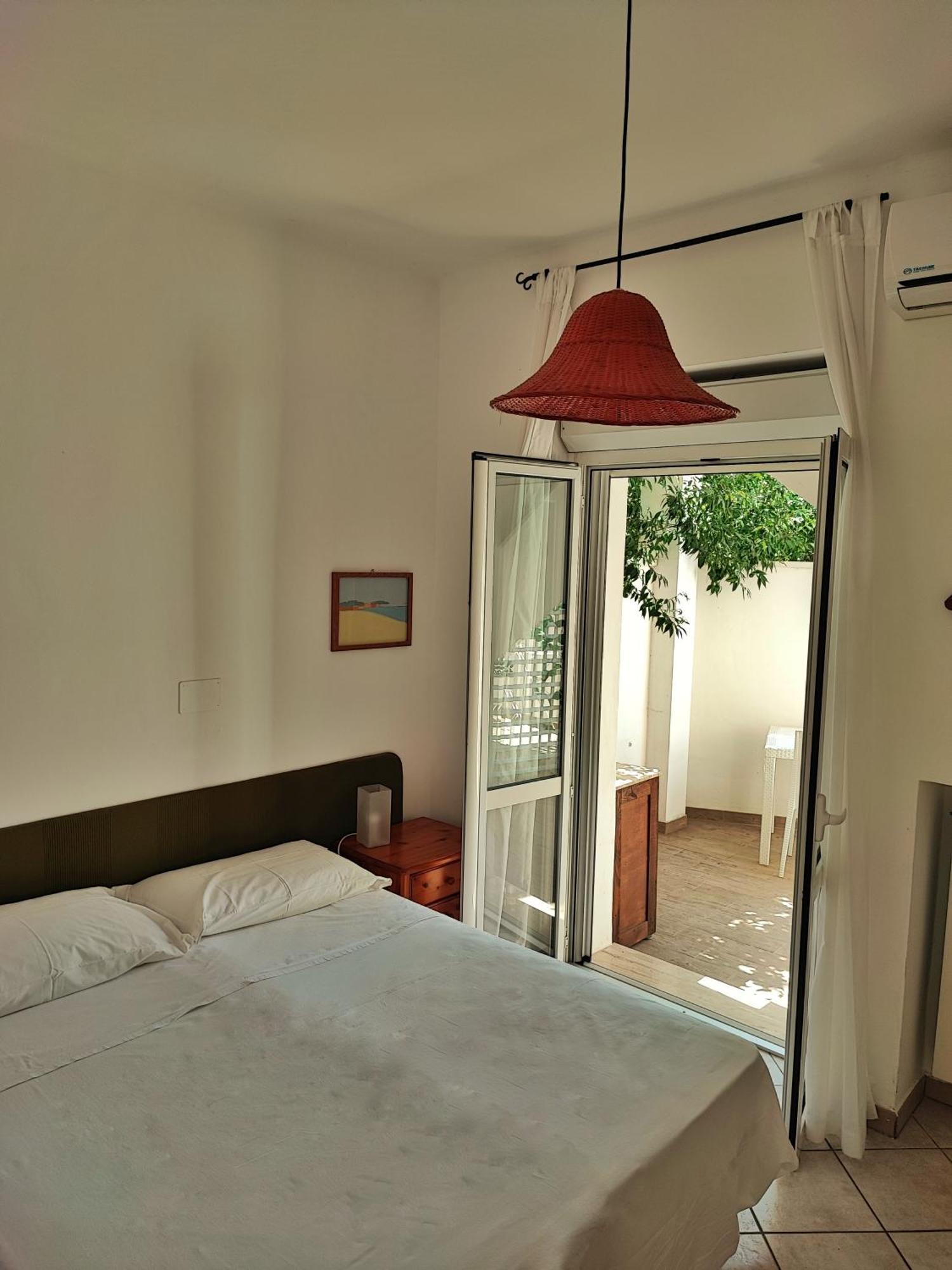 Bed and Breakfast Mandarinoarancio Алеціо Екстер'єр фото